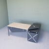 Director_Table_xy