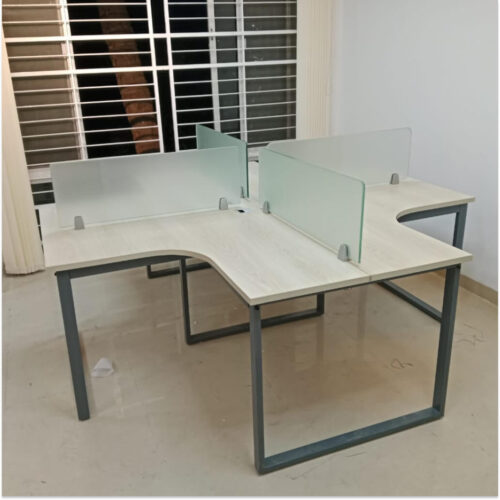 Table_15 4 Seats Triangular Workstation | WS-144